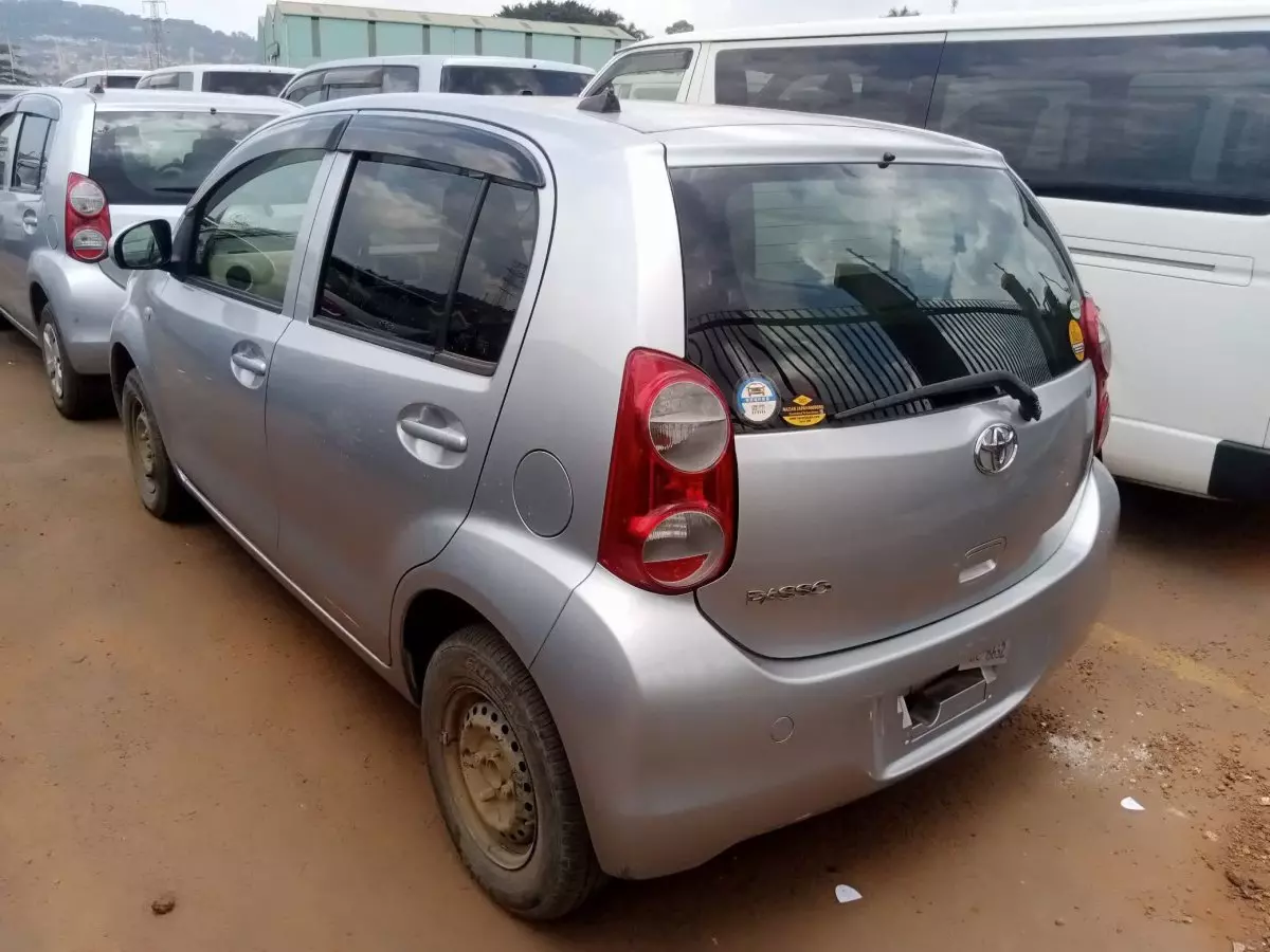 car Left
