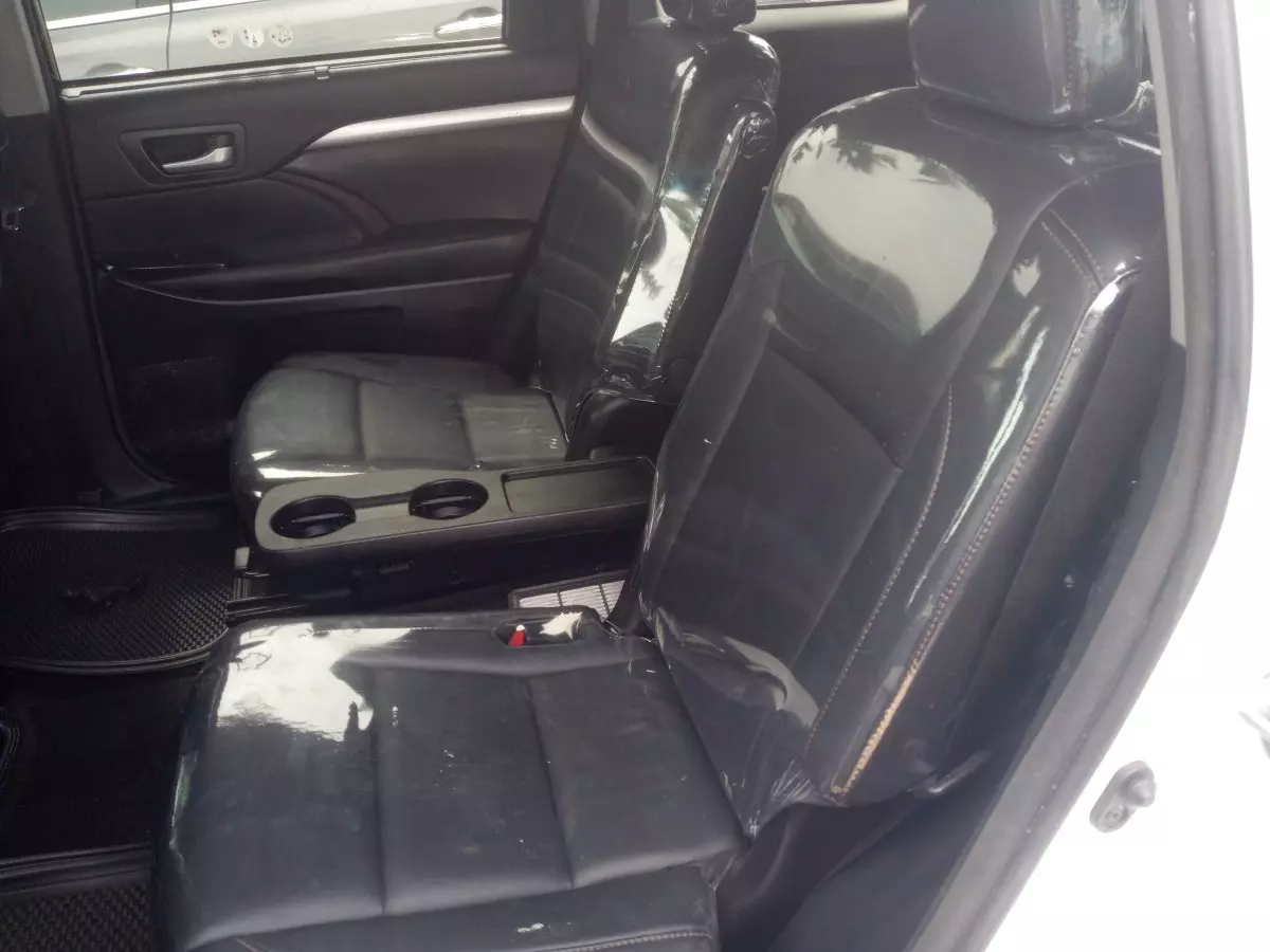interiorBack