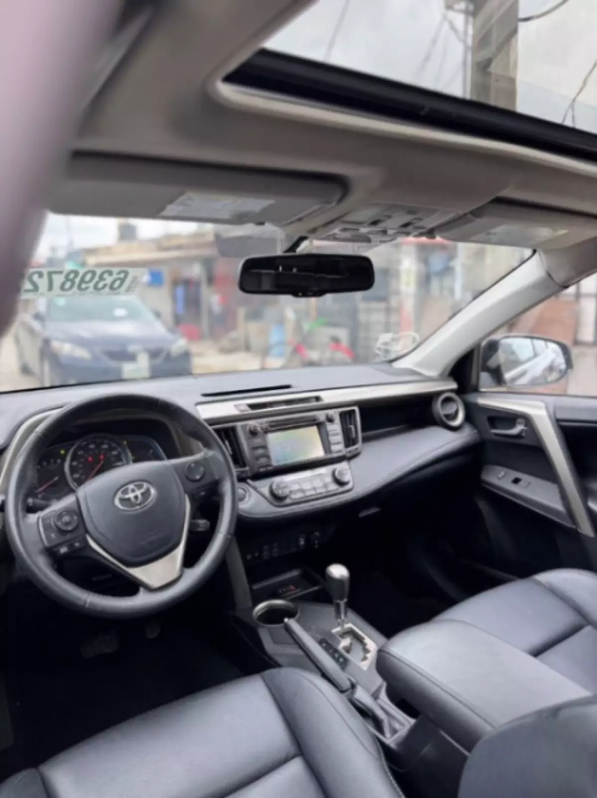 interiorFront