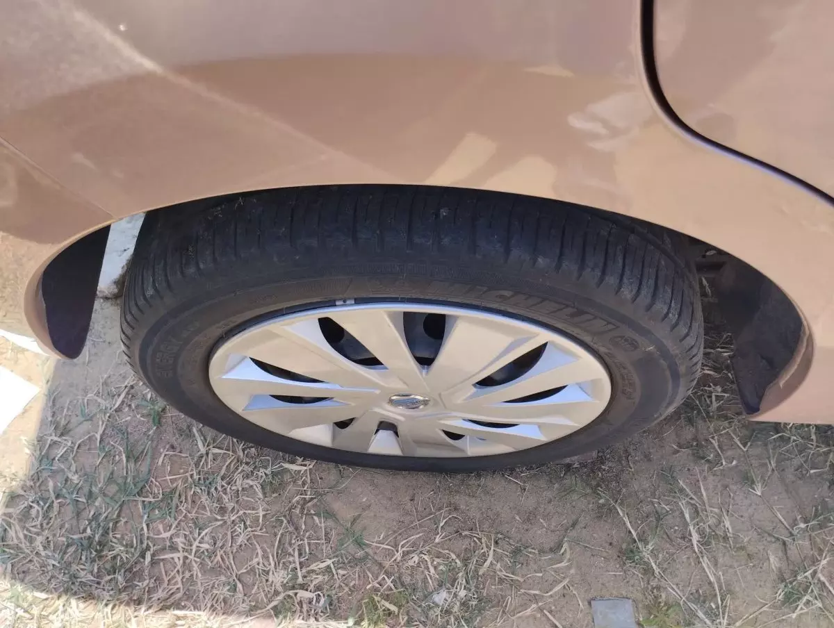 tyre1