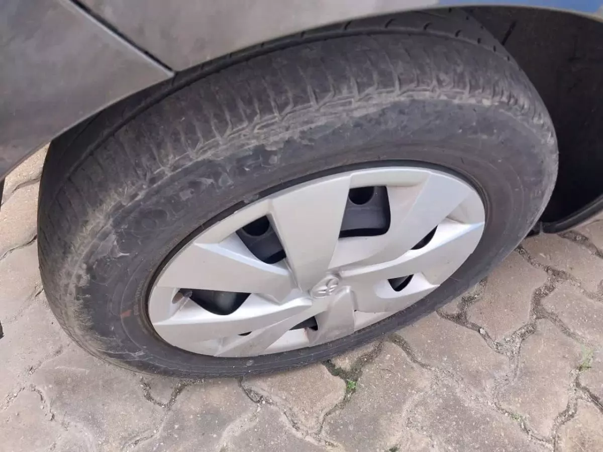 tyre2