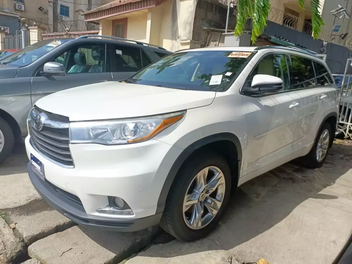 Toyota Highlander - 2014