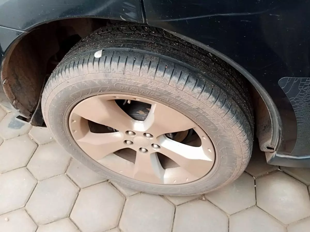 tyre1
