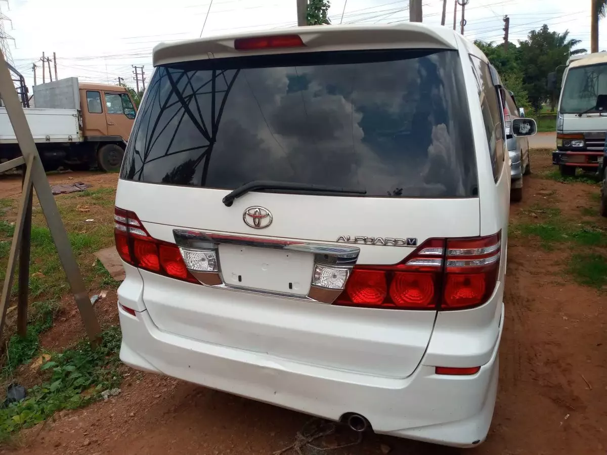 car Back