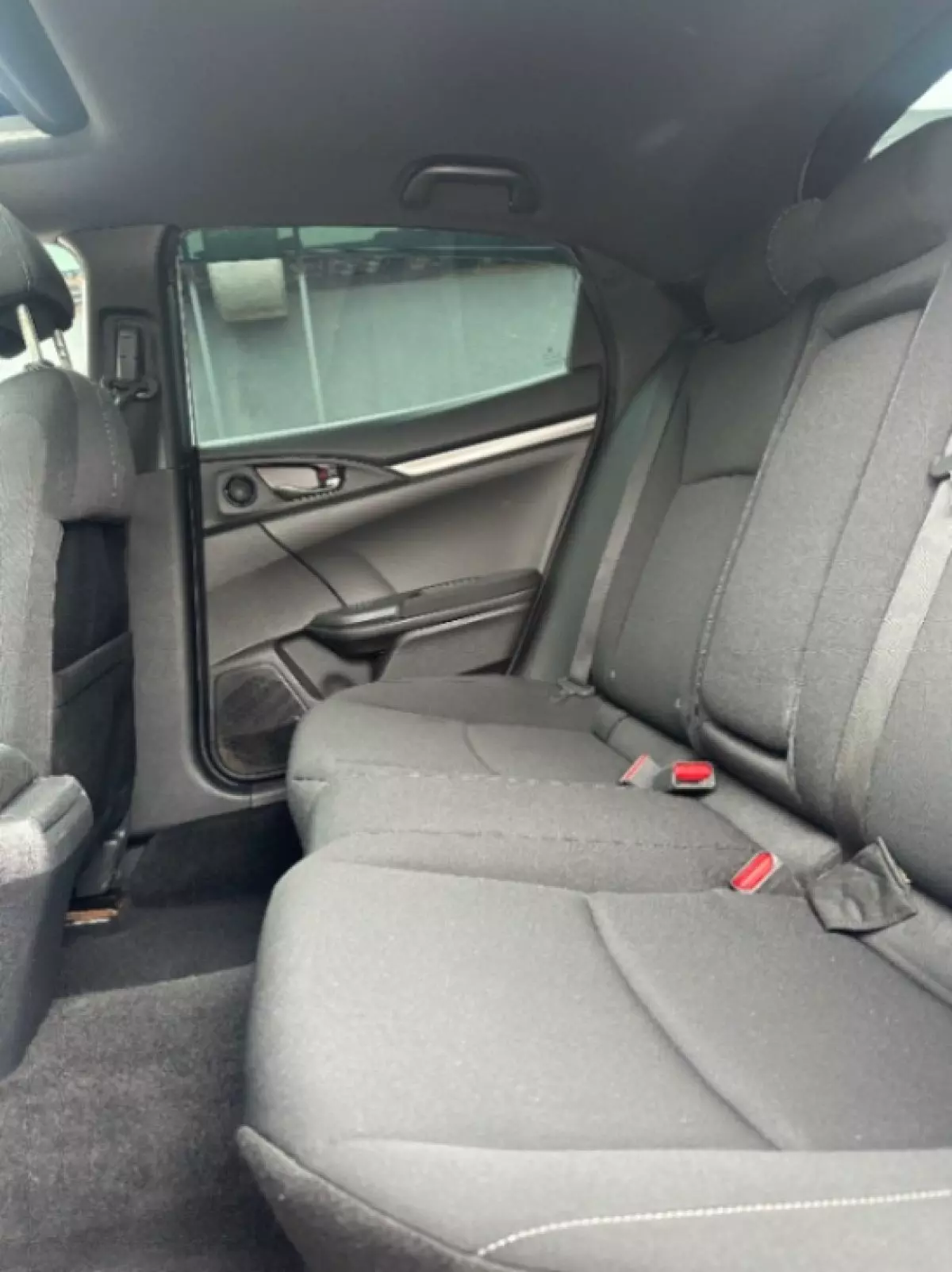 interiorBack