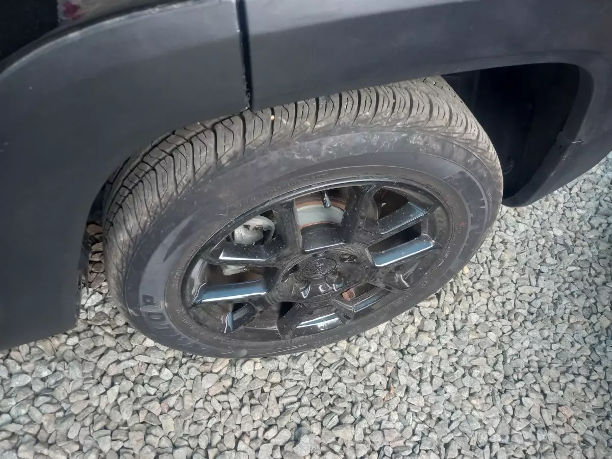 tyre2