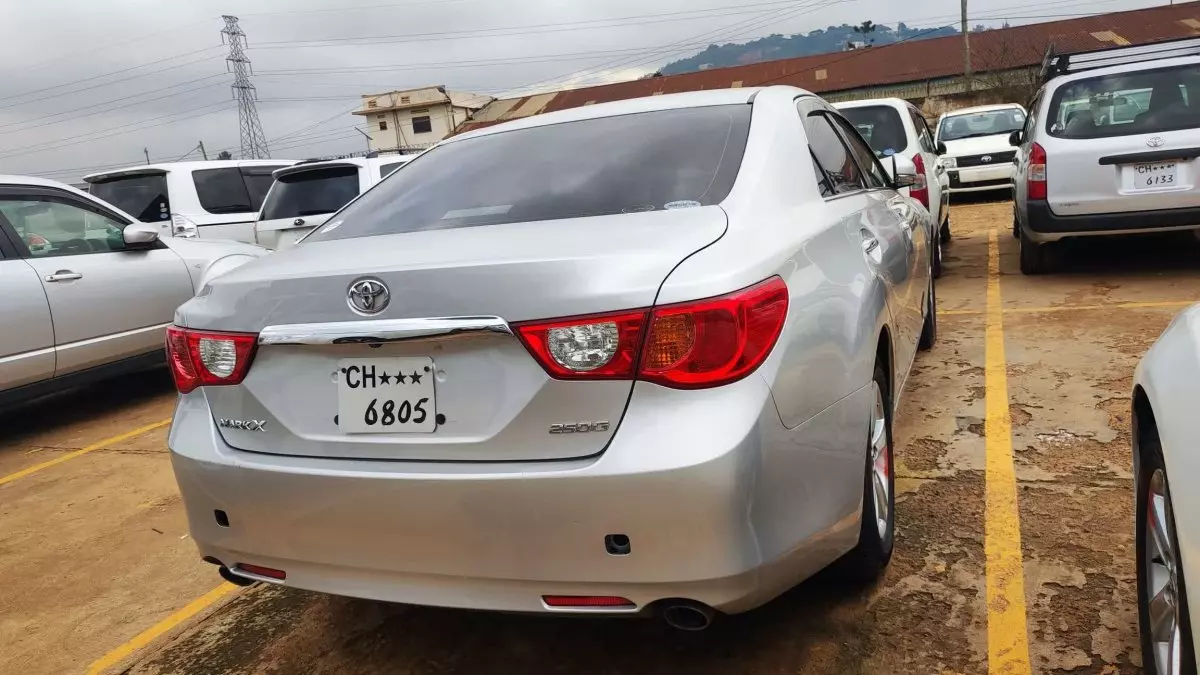 car Right Back