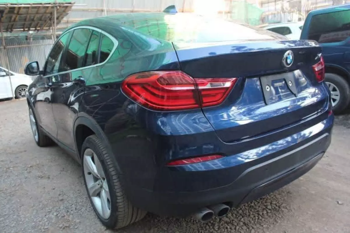 car Left Back