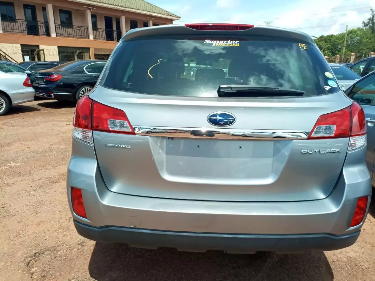 car Back