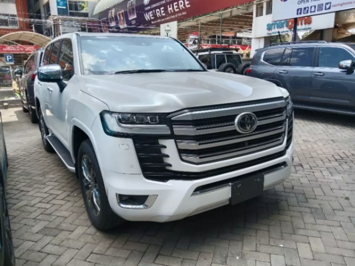 Toyota Landcruiser 300 - 2021