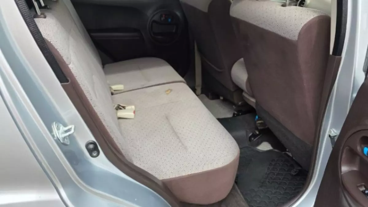 interiorBack