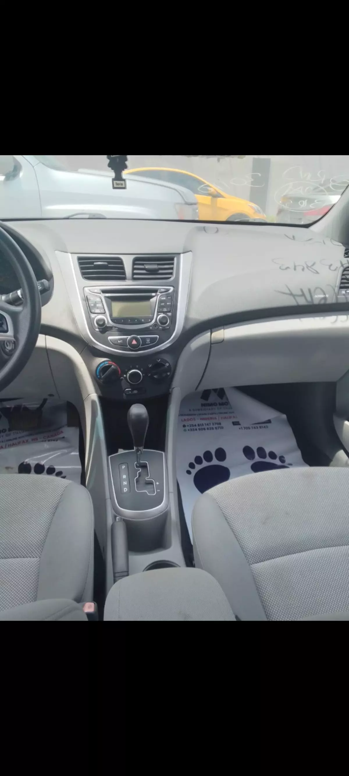 interiorBack