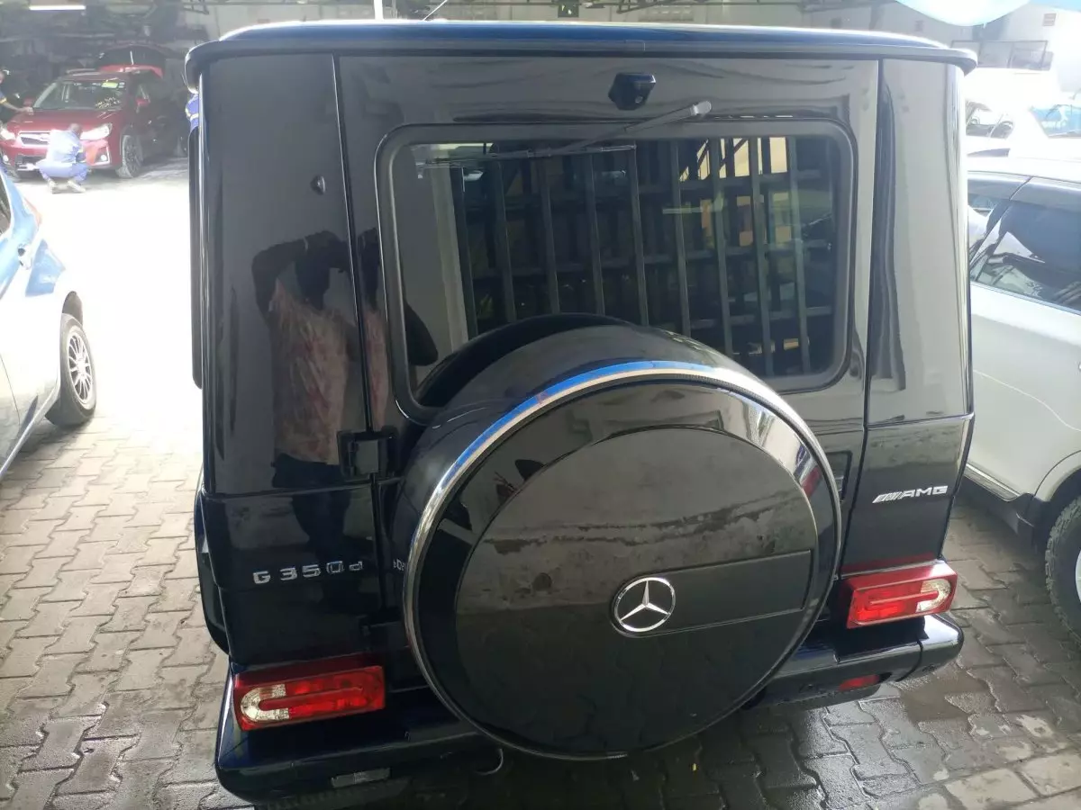 car Back