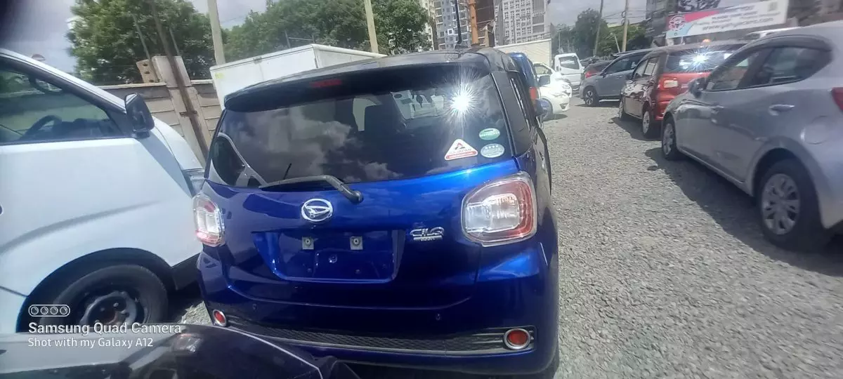 car Right Back