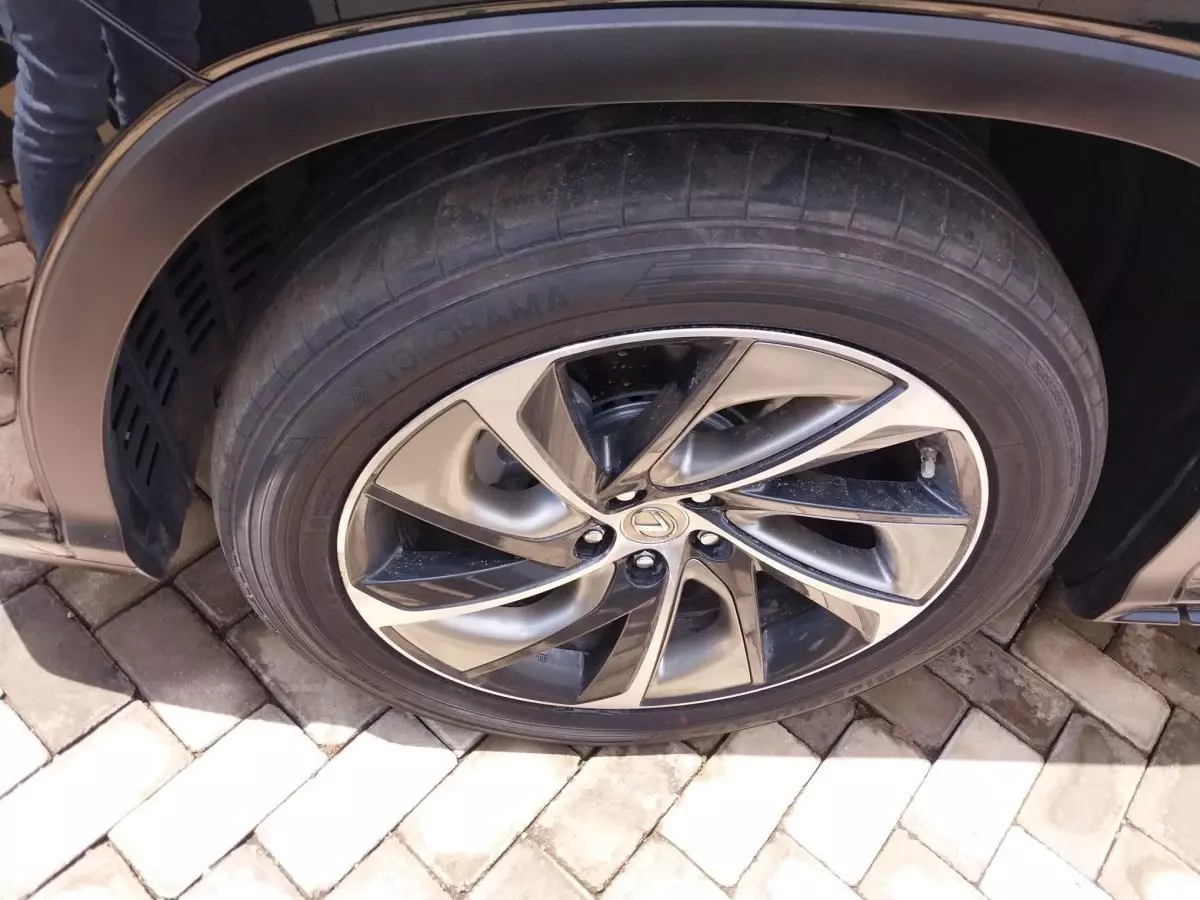 tyre3