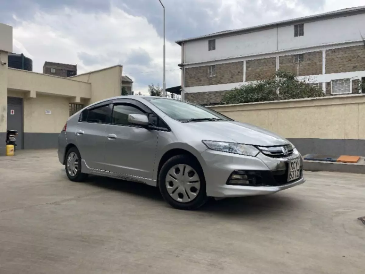 Honda Insight - 2013