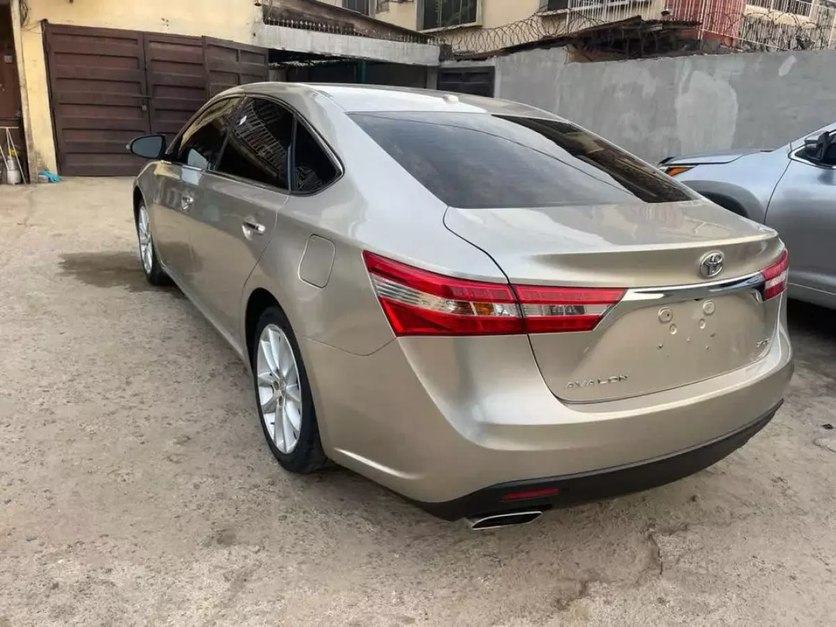 car Back