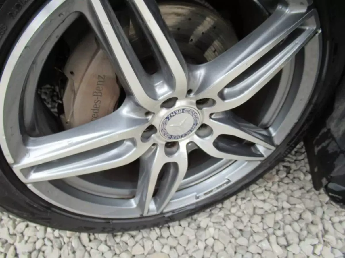 tyre3