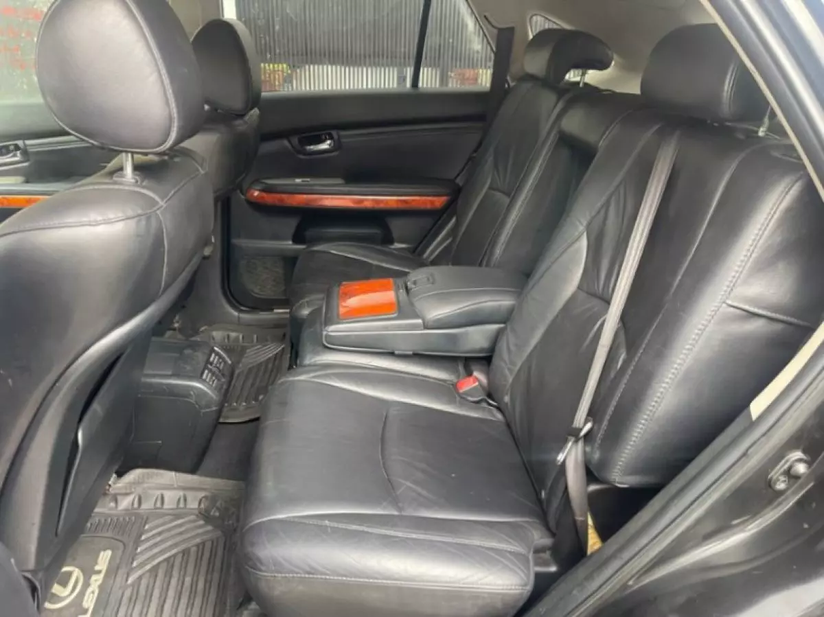 interiorBack