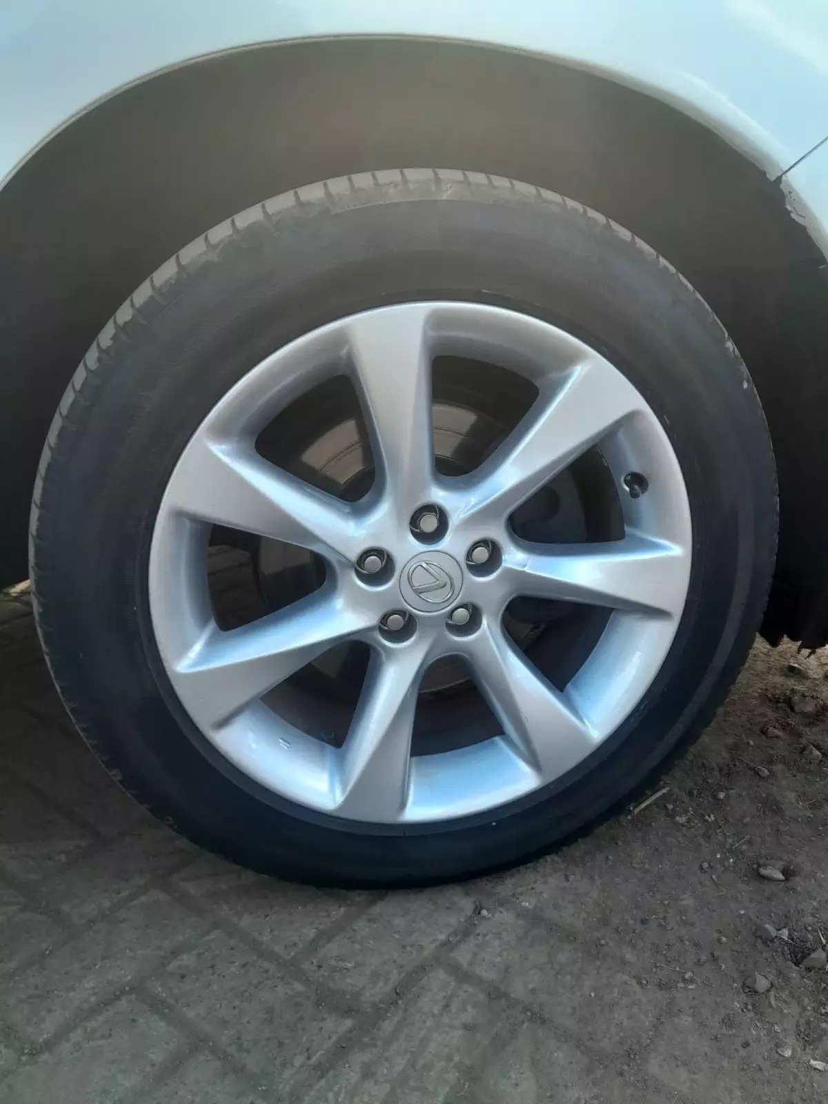 tyre2
