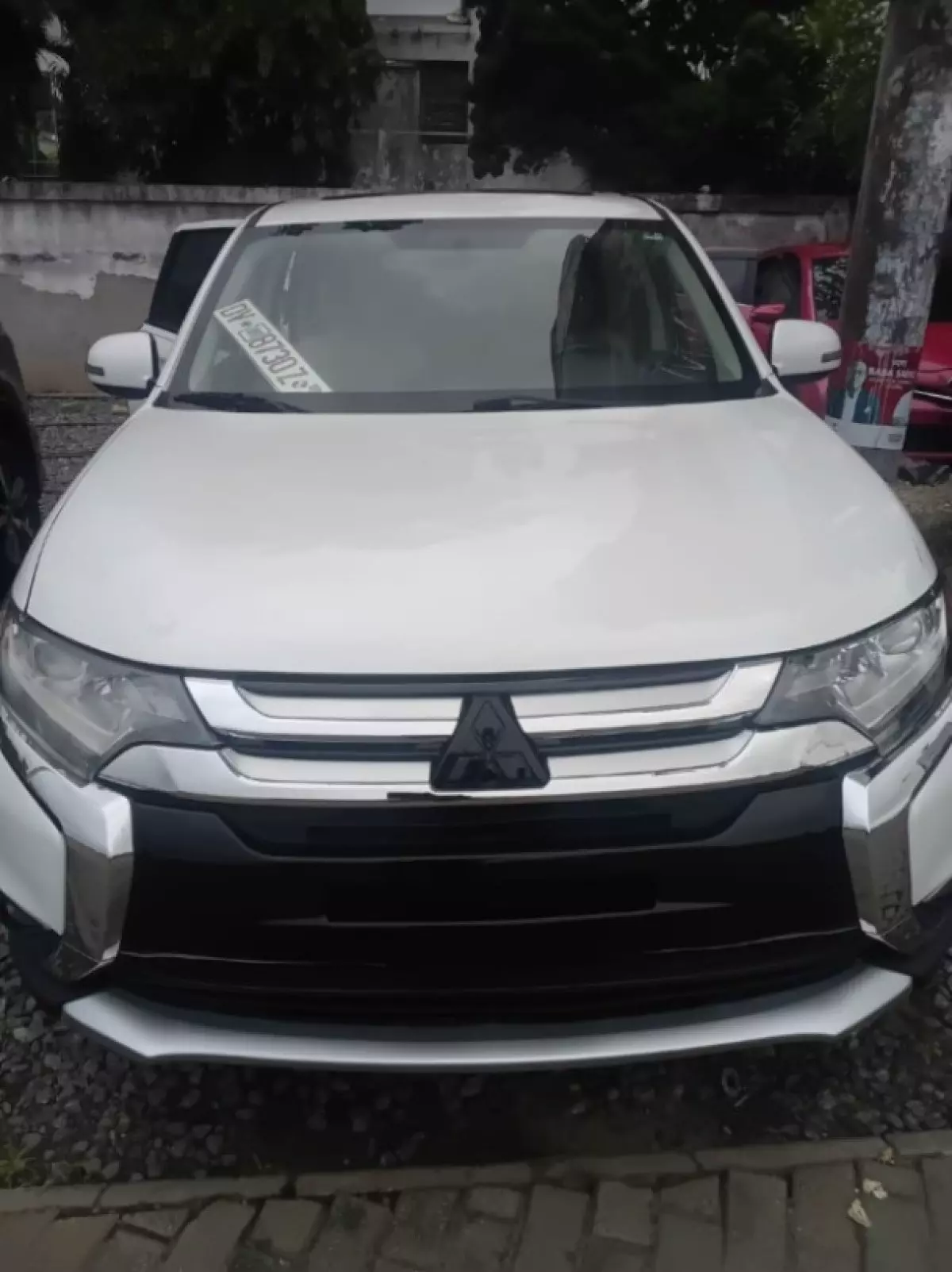 Mitsubishi Outlander hybrid  - 2017
