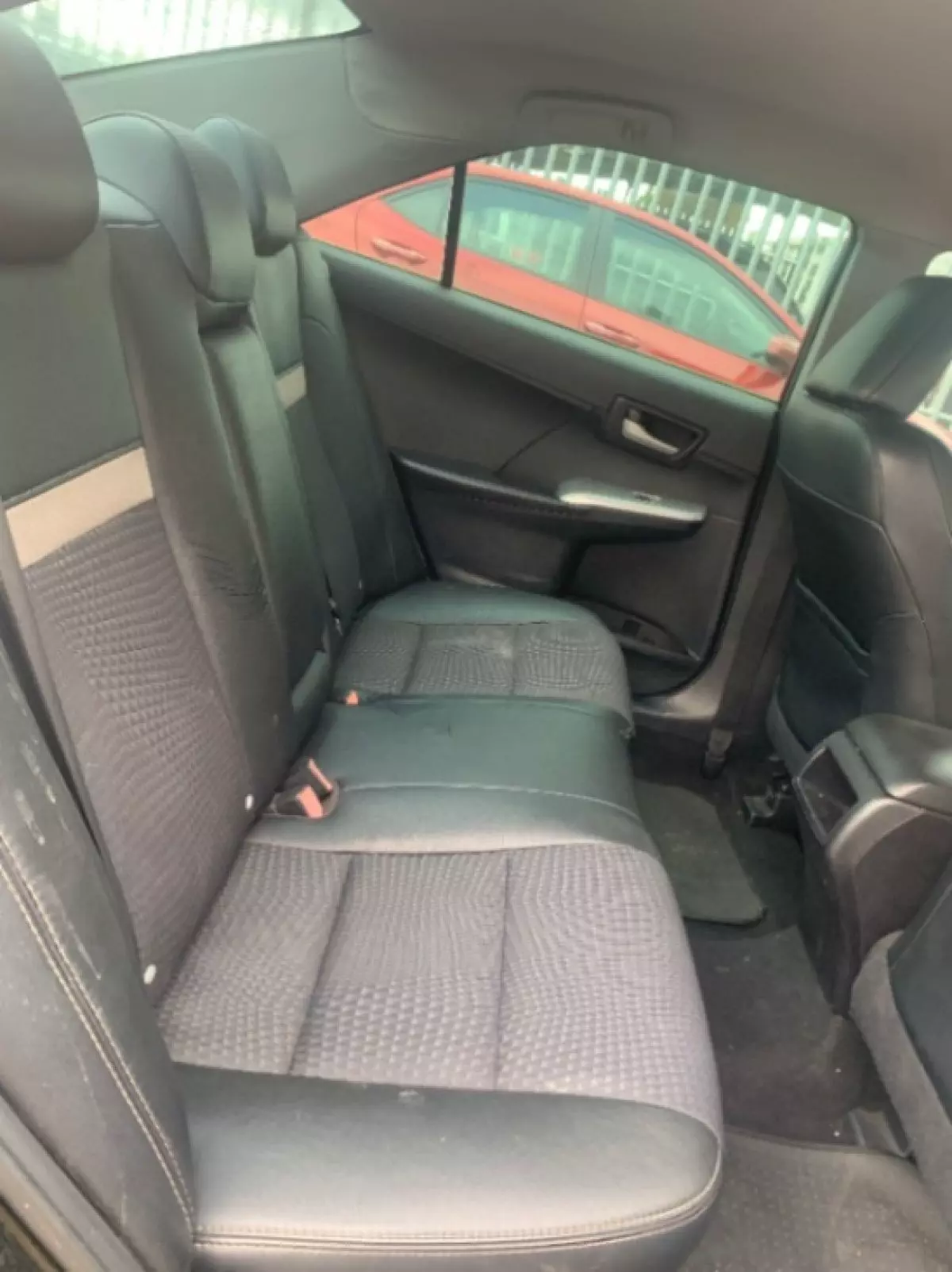 interiorBack
