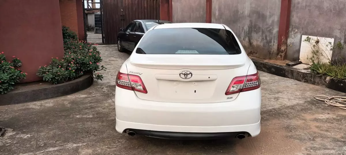 car Back