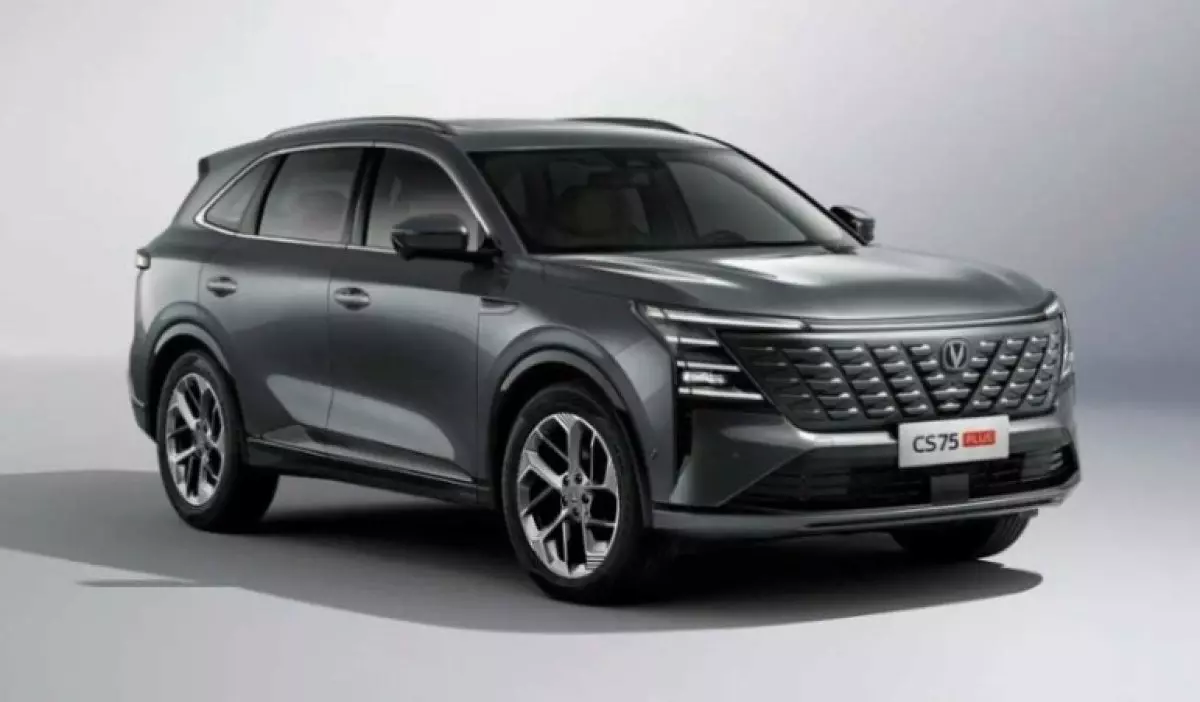 CHANGAN CS 75   - 2026