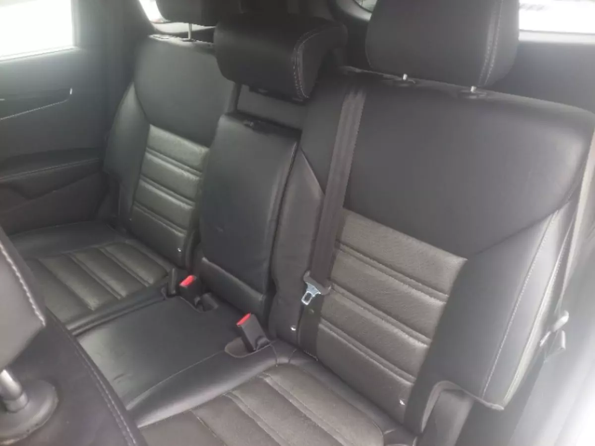interiorBack