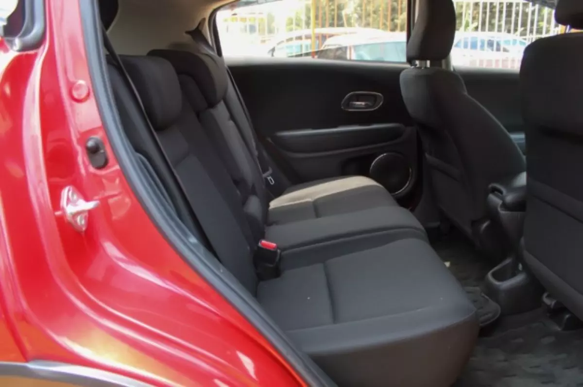 interiorBack