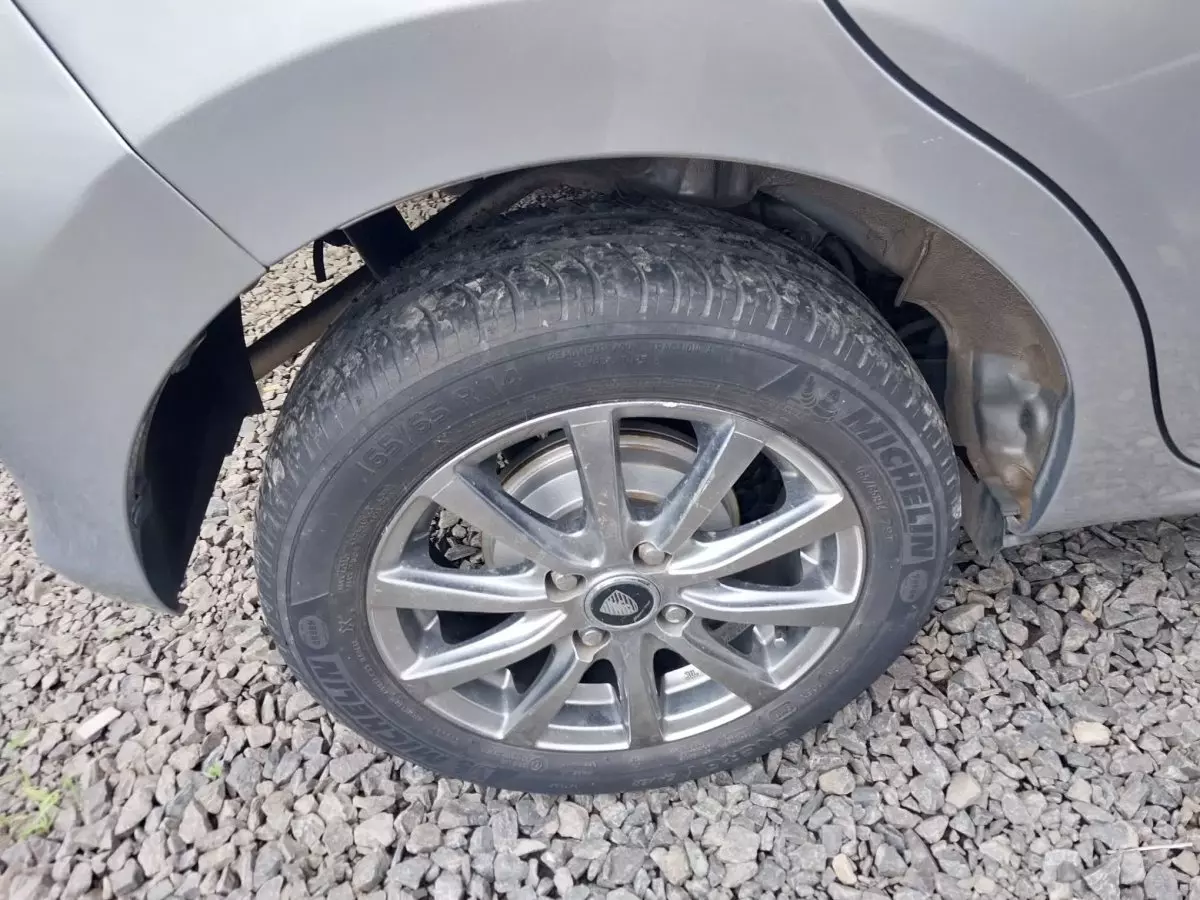 tyre0
