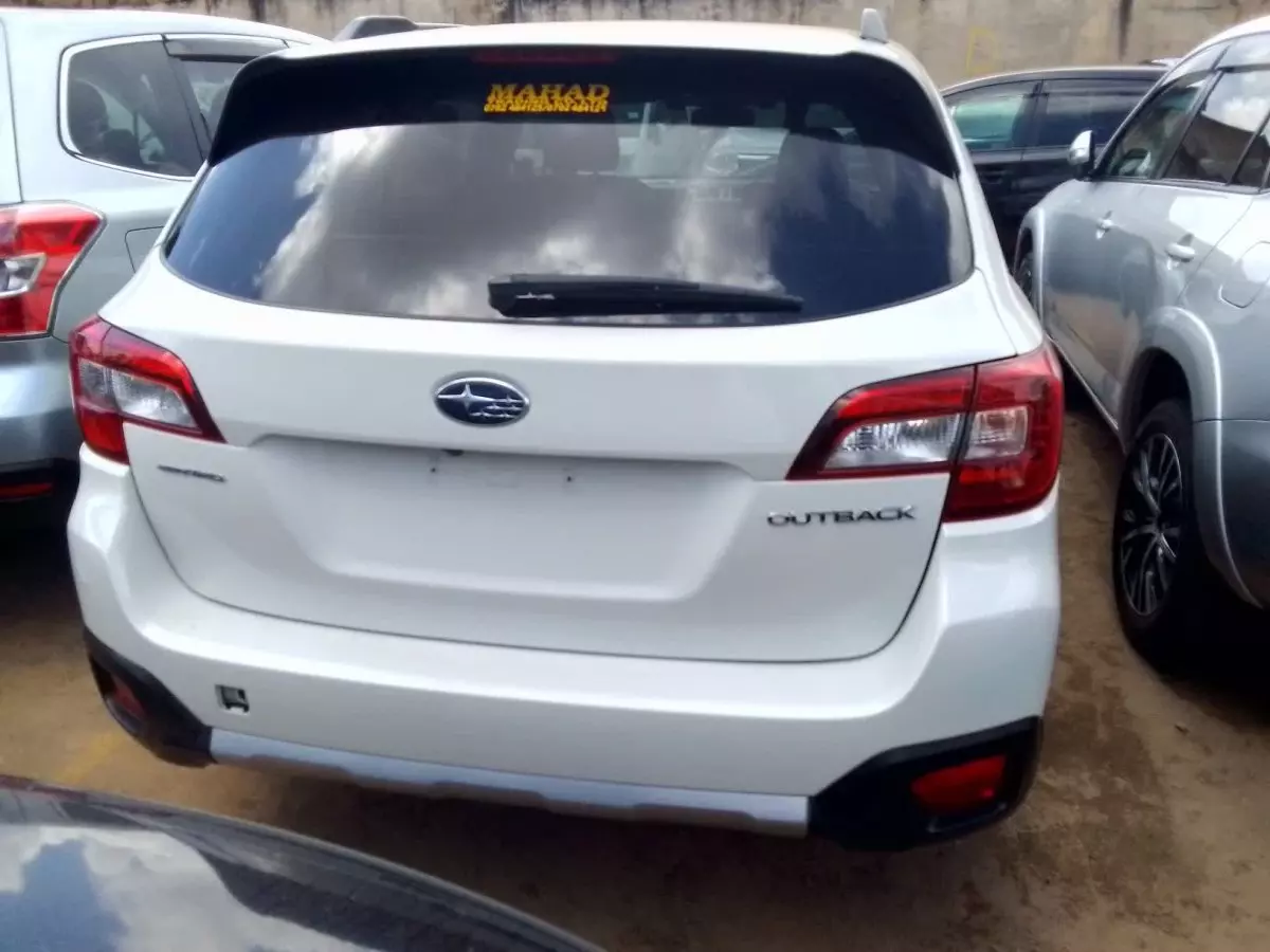 car Back