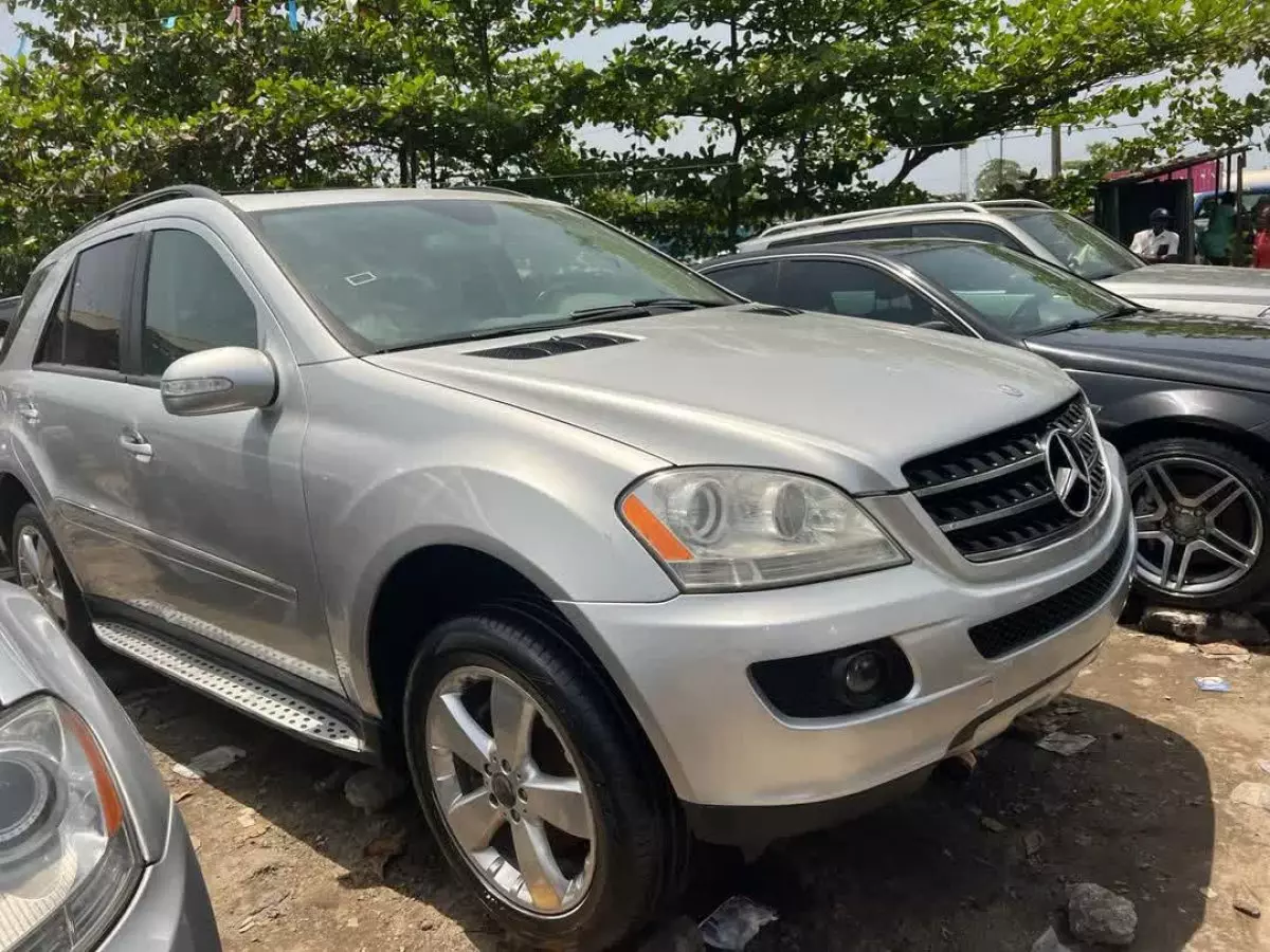 Mercedes-Benz ML 350 - 2006