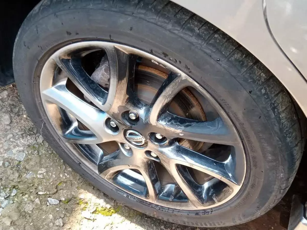 tyre2