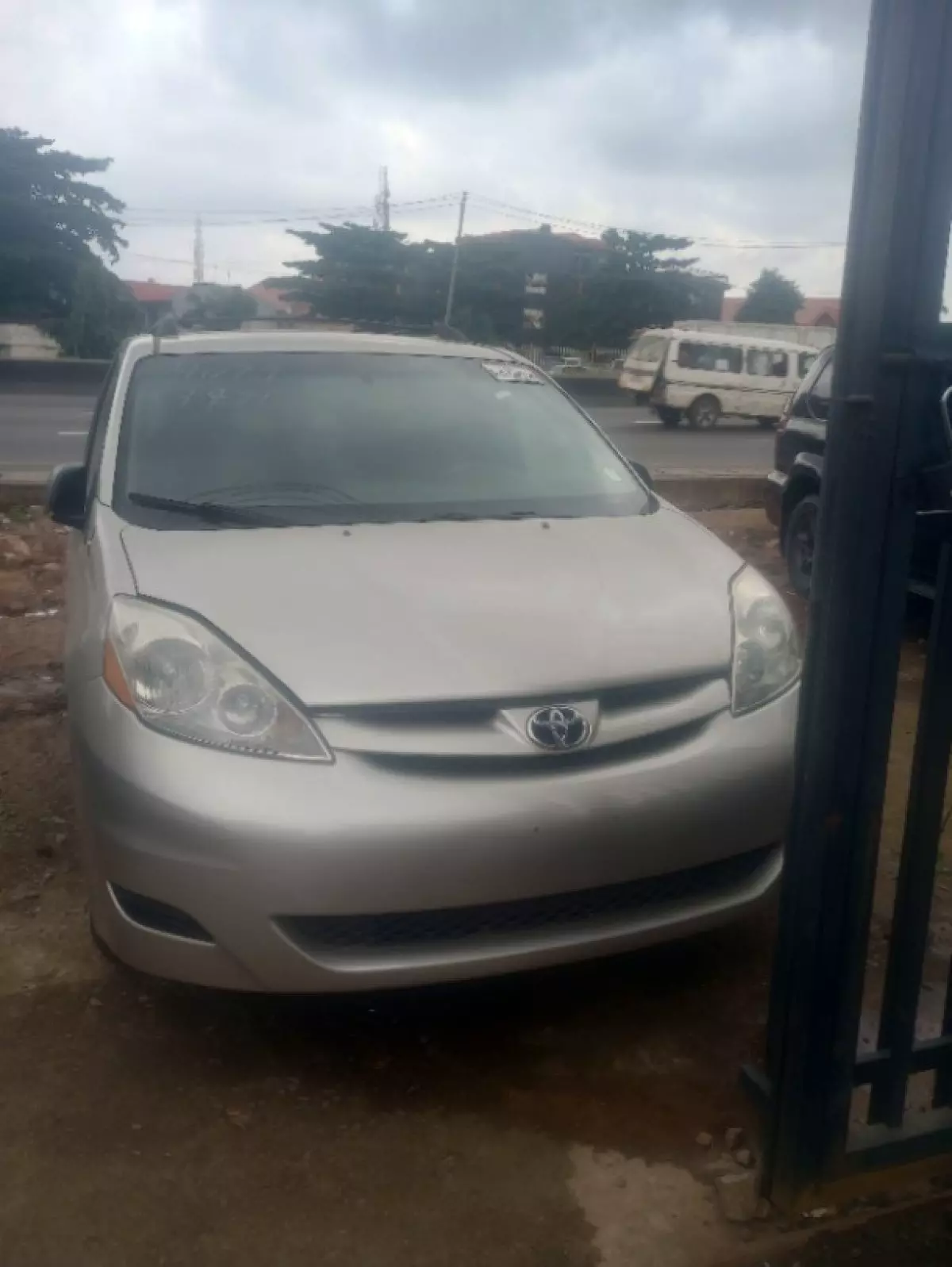 Toyota Sienna - 2006