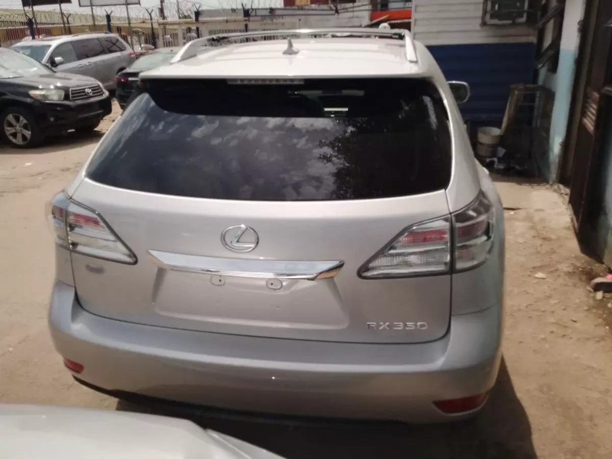 car Back