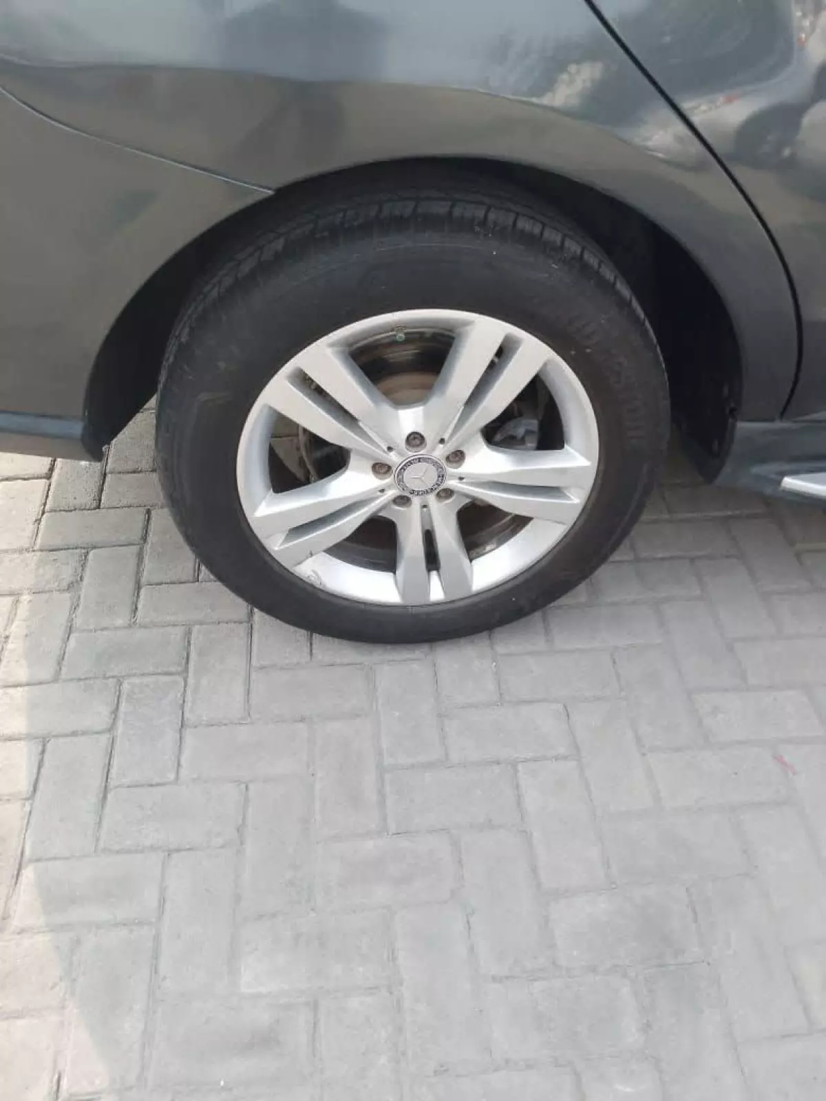 tyre2