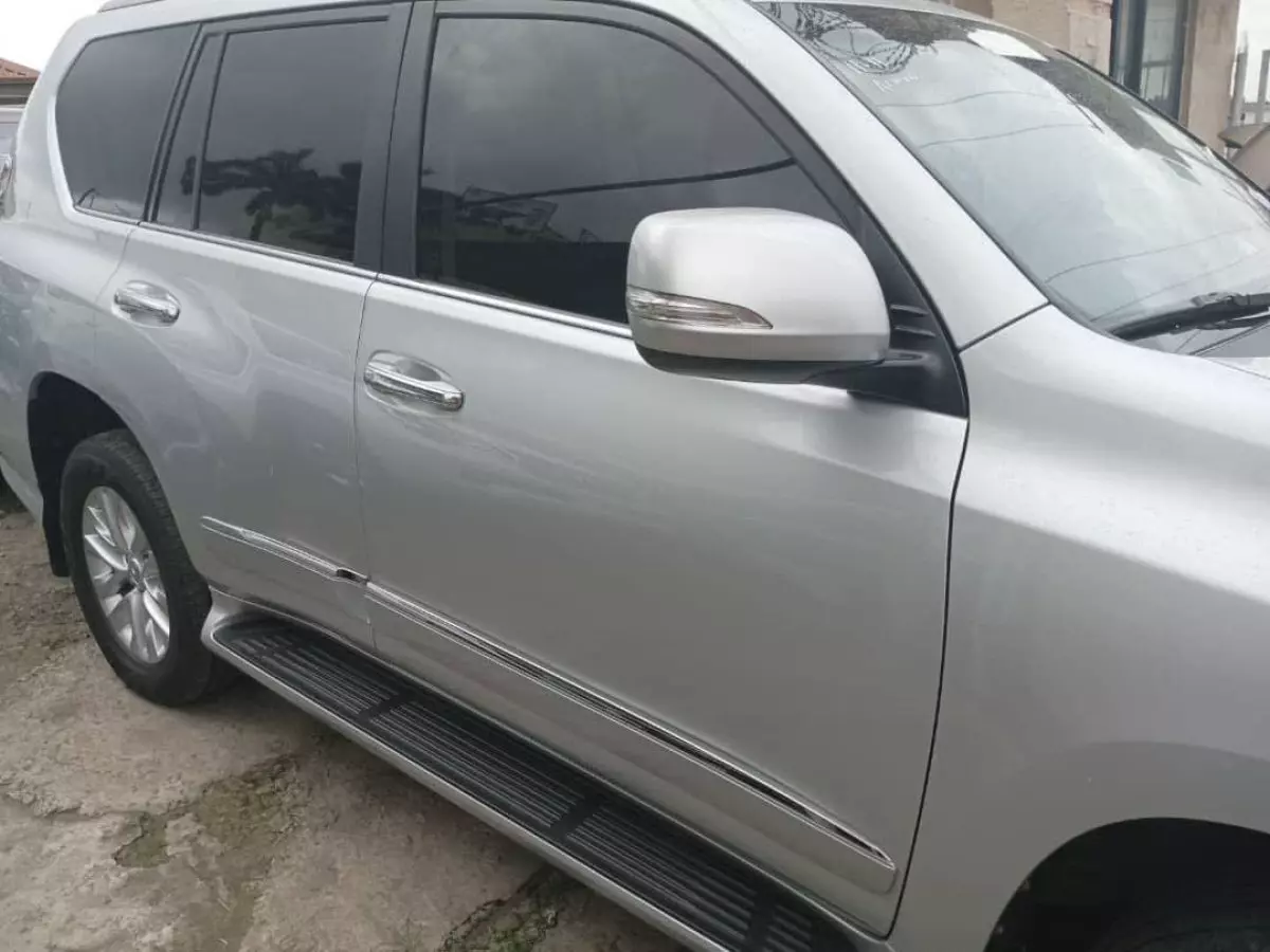 car Left