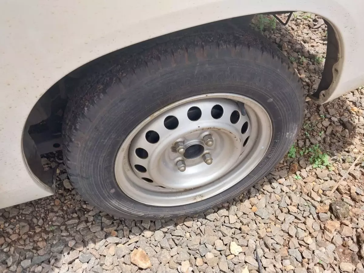 tyre2