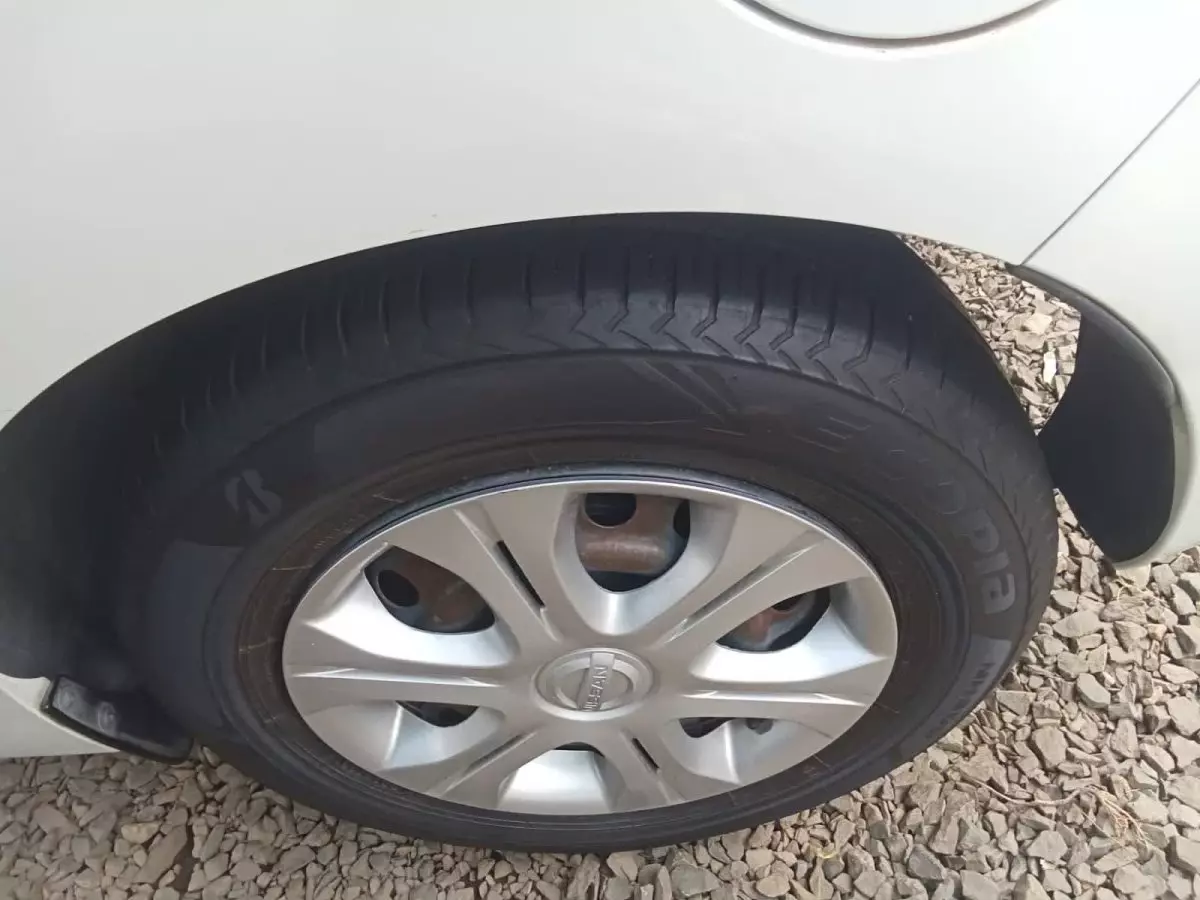 tyre1