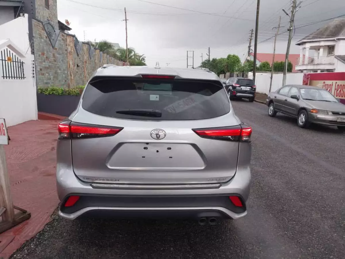 car Back