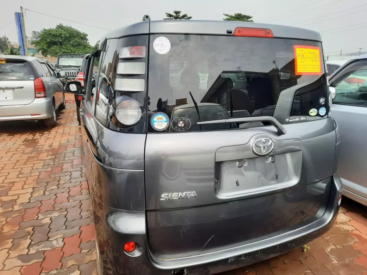 car Back