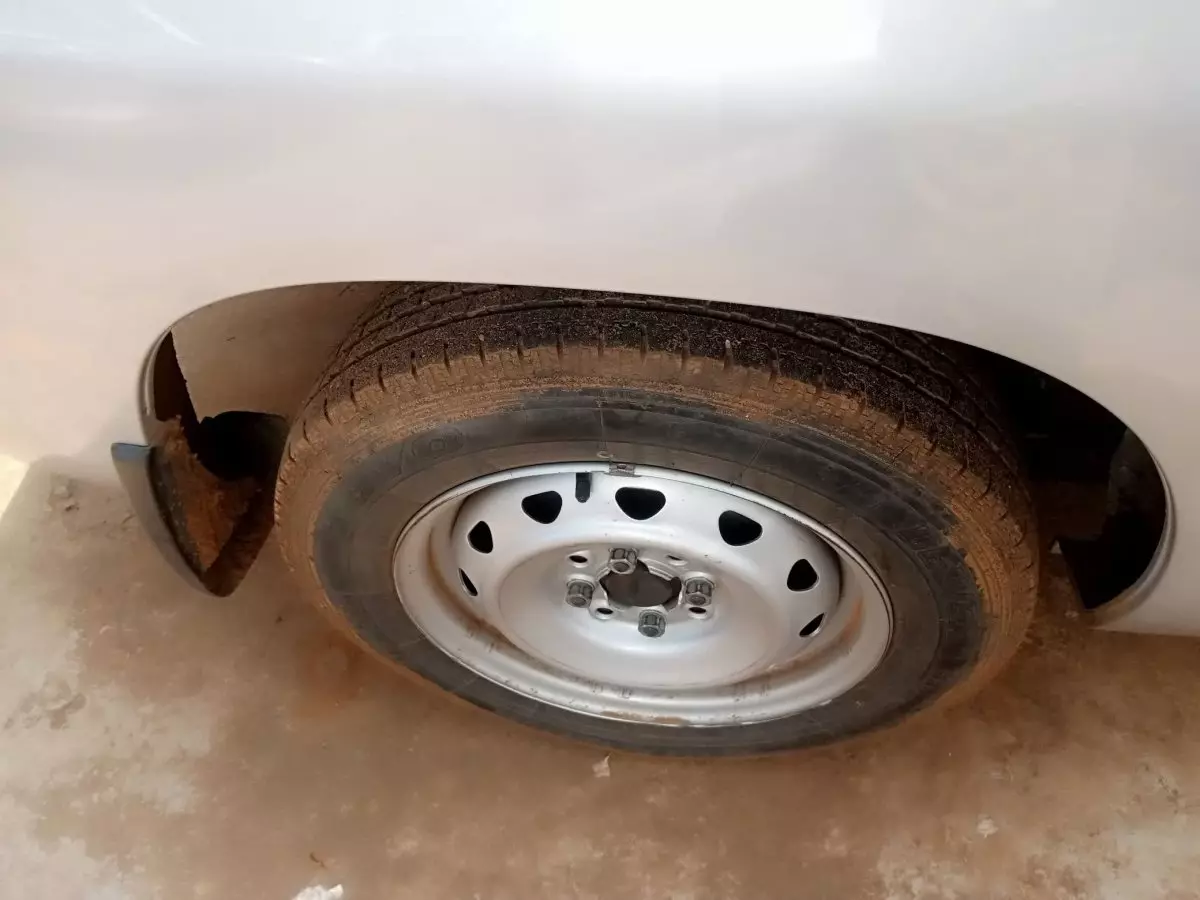 tyre0