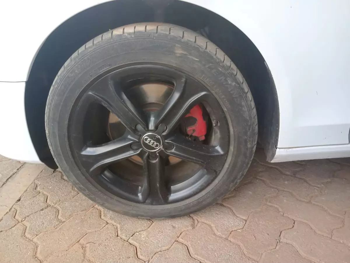 tyre0