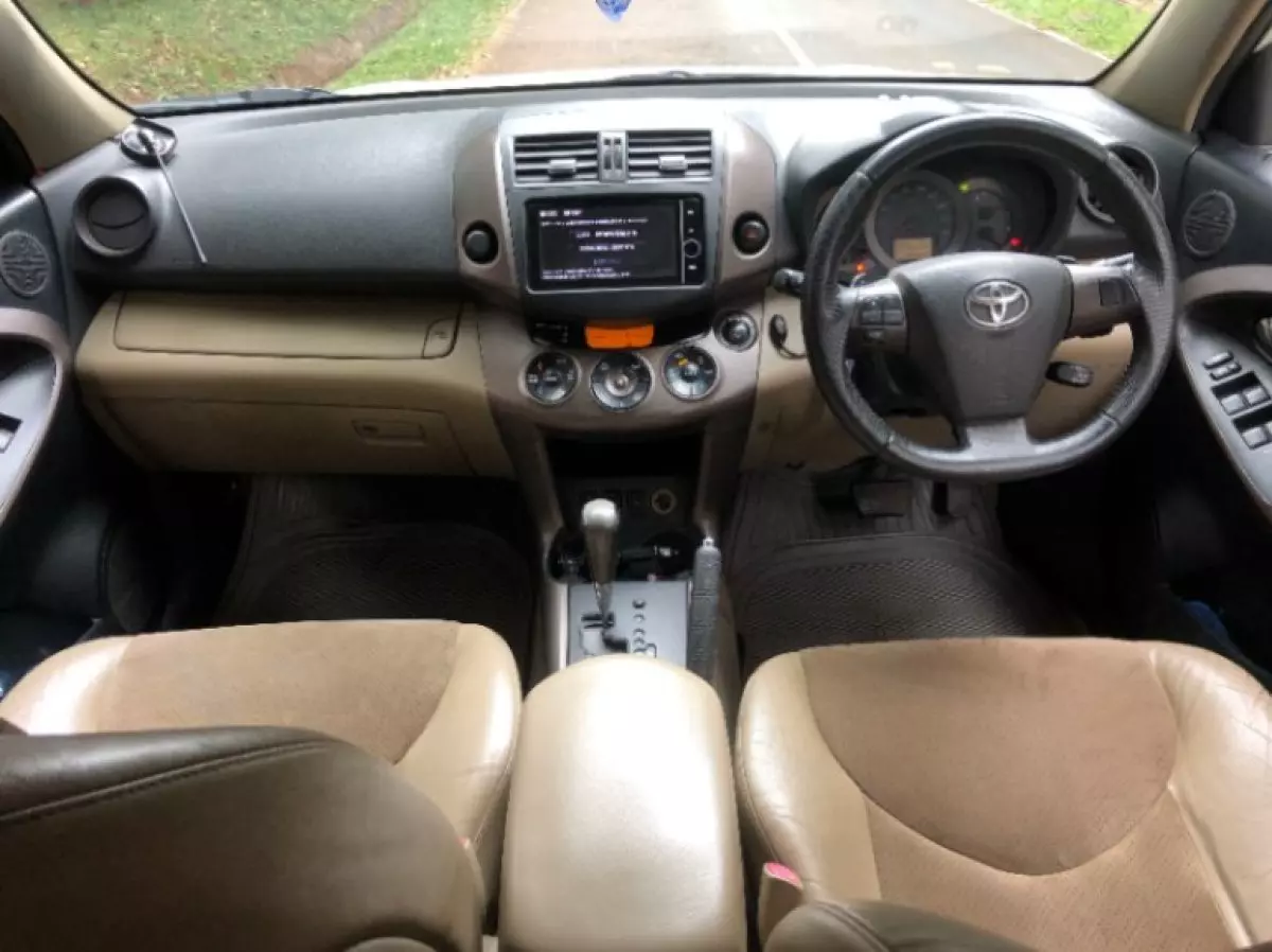 interiorFront