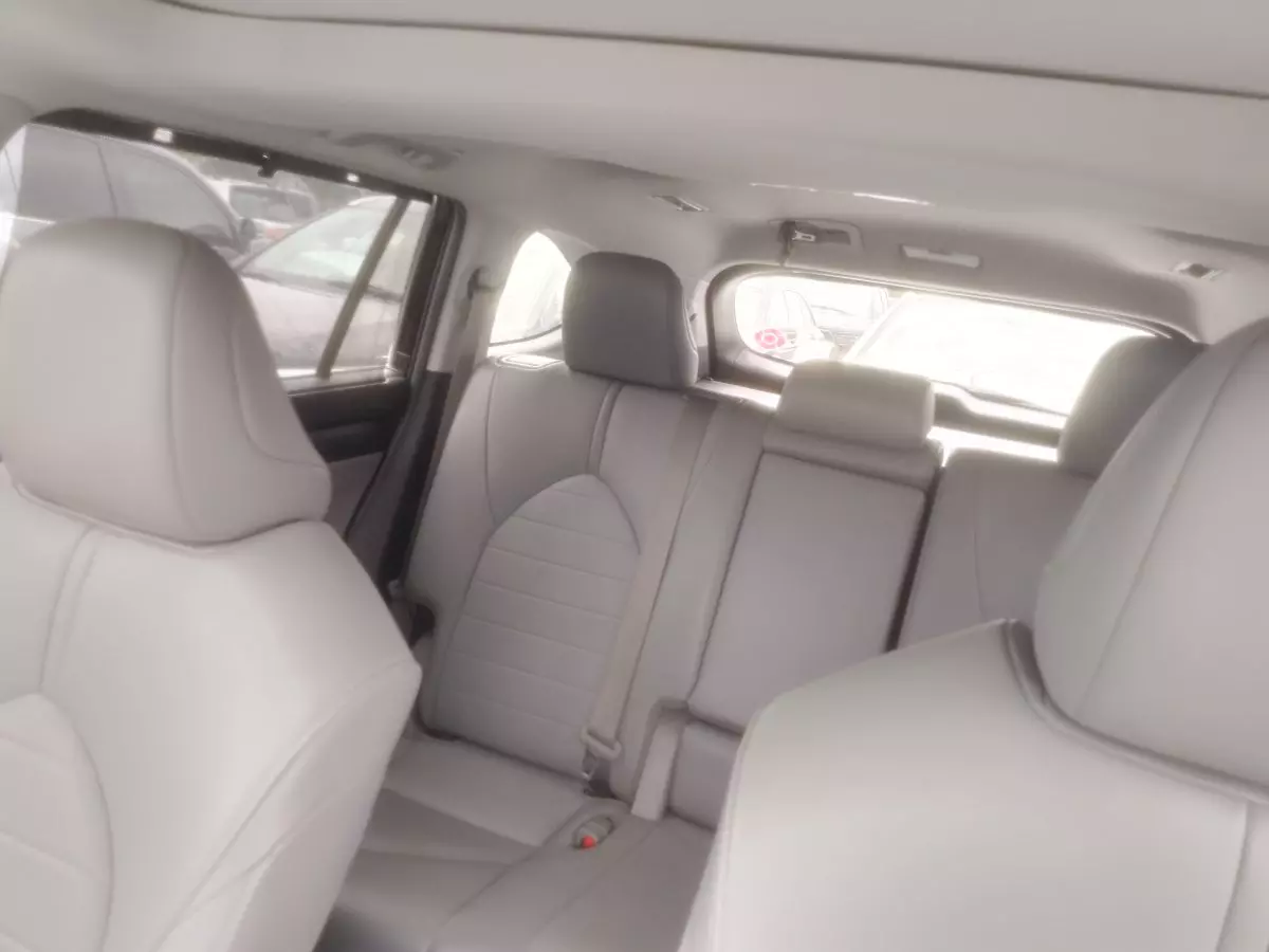 backSeat