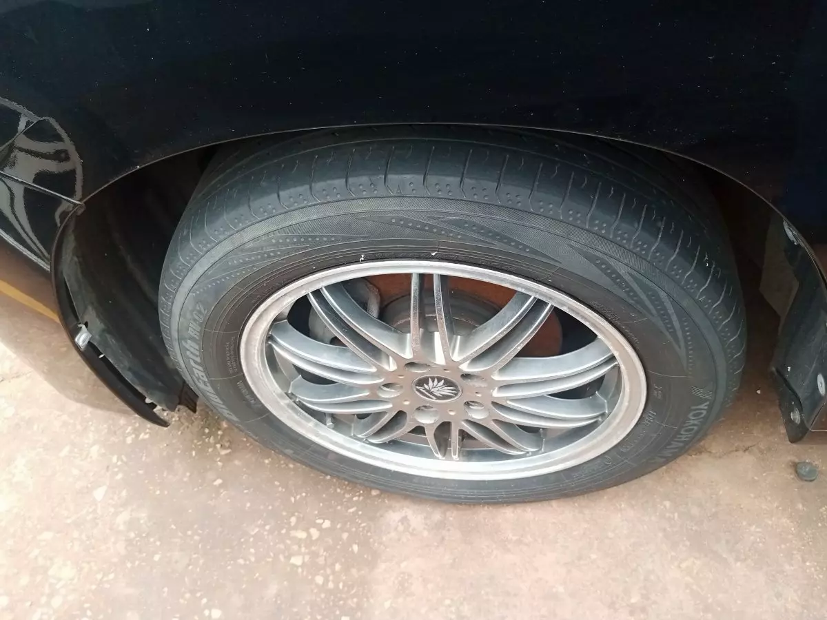 tyre1