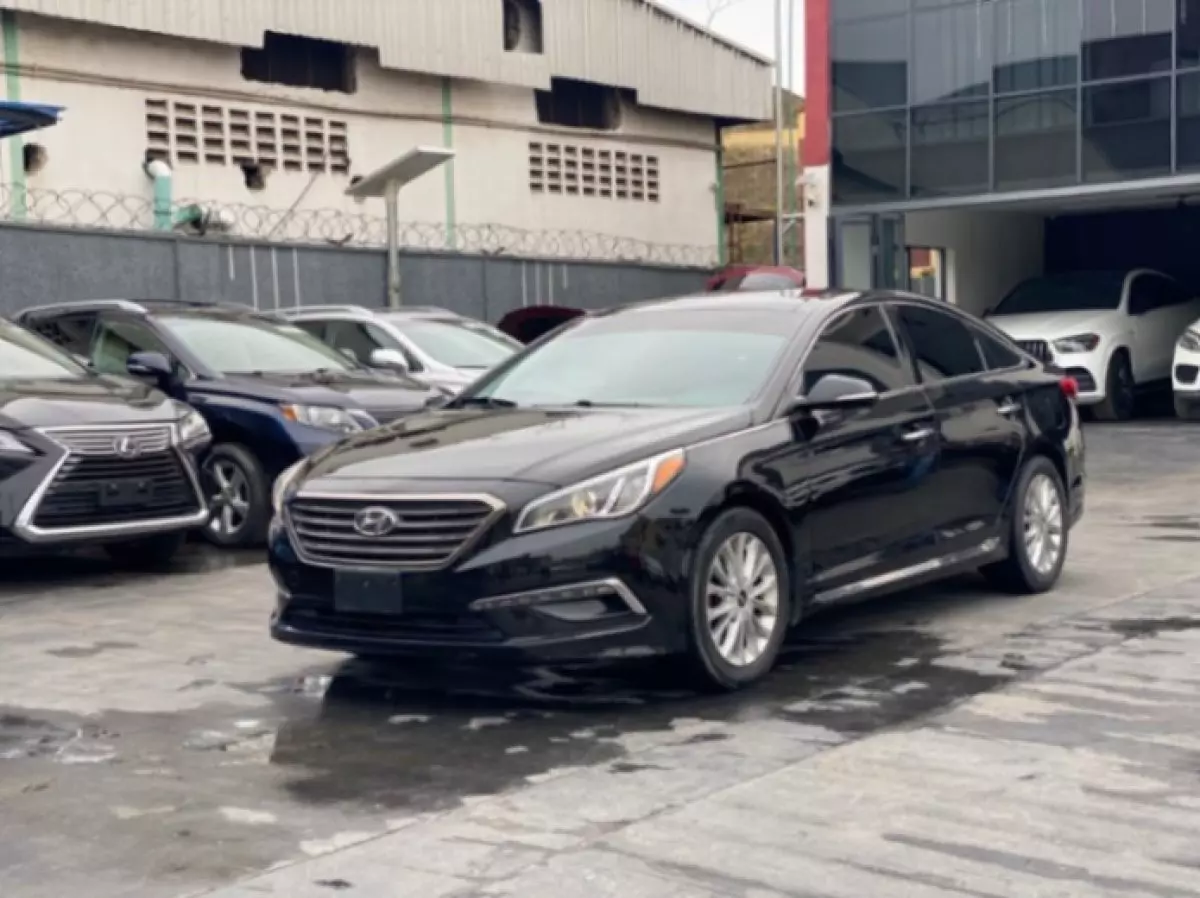 Hyundai Sonata - 2015