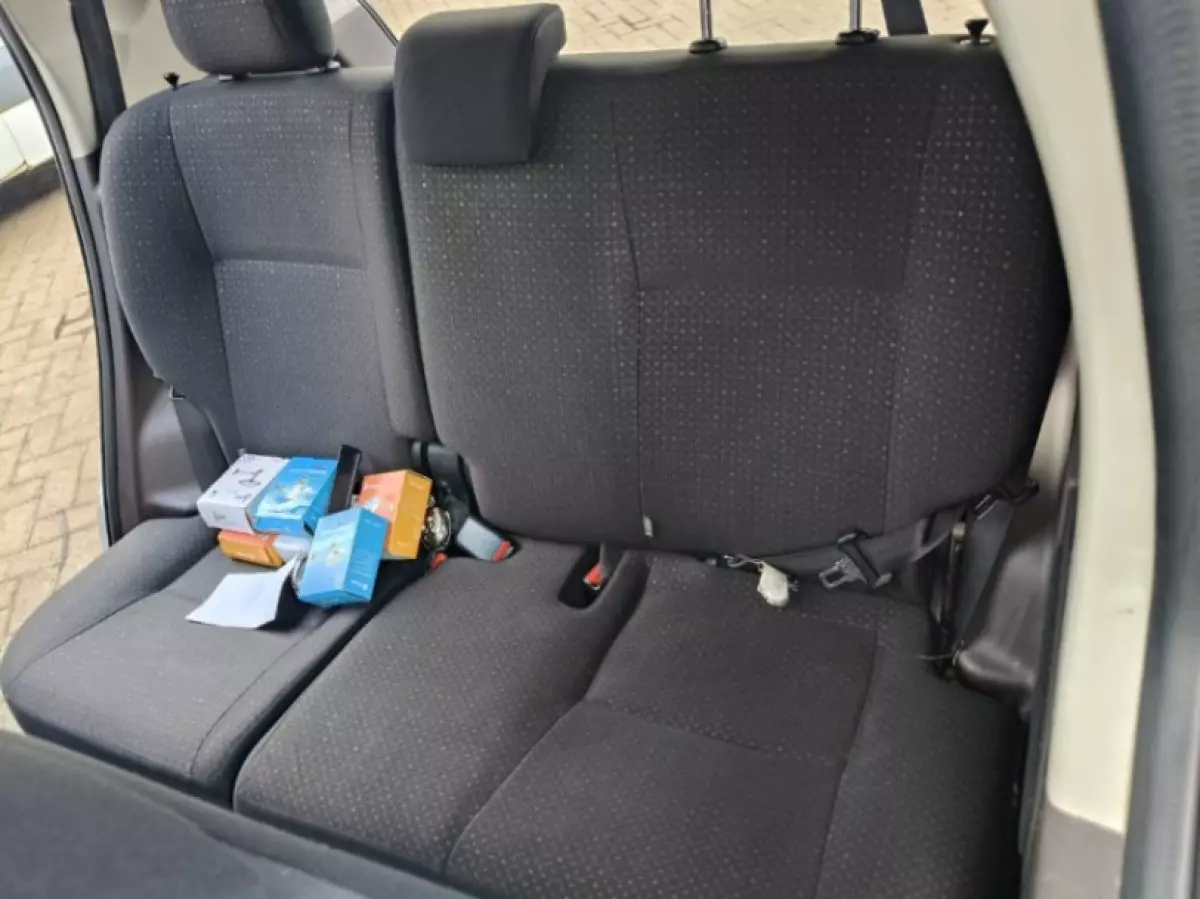 interiorBack