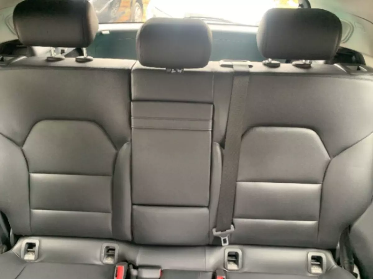 interiorBack